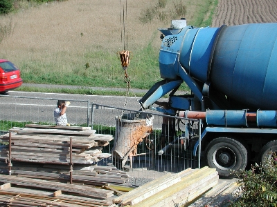 Aber an diesen Tagen standen auch eher Detailarbeiten an:Abdichtungen